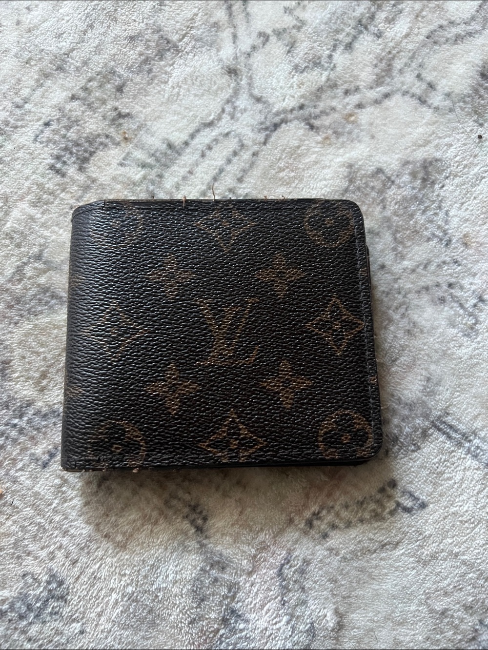 Louis Vuitton Monogram Canvas Card & Key Bifold Wallet - Brown/Gold Monogram